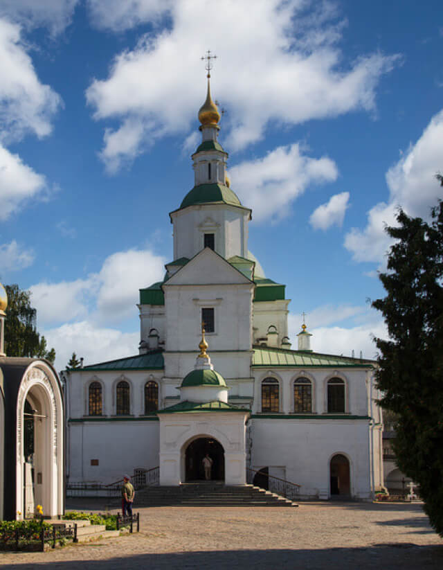 Свято-Данилов ставропигиальный мужской монастырь